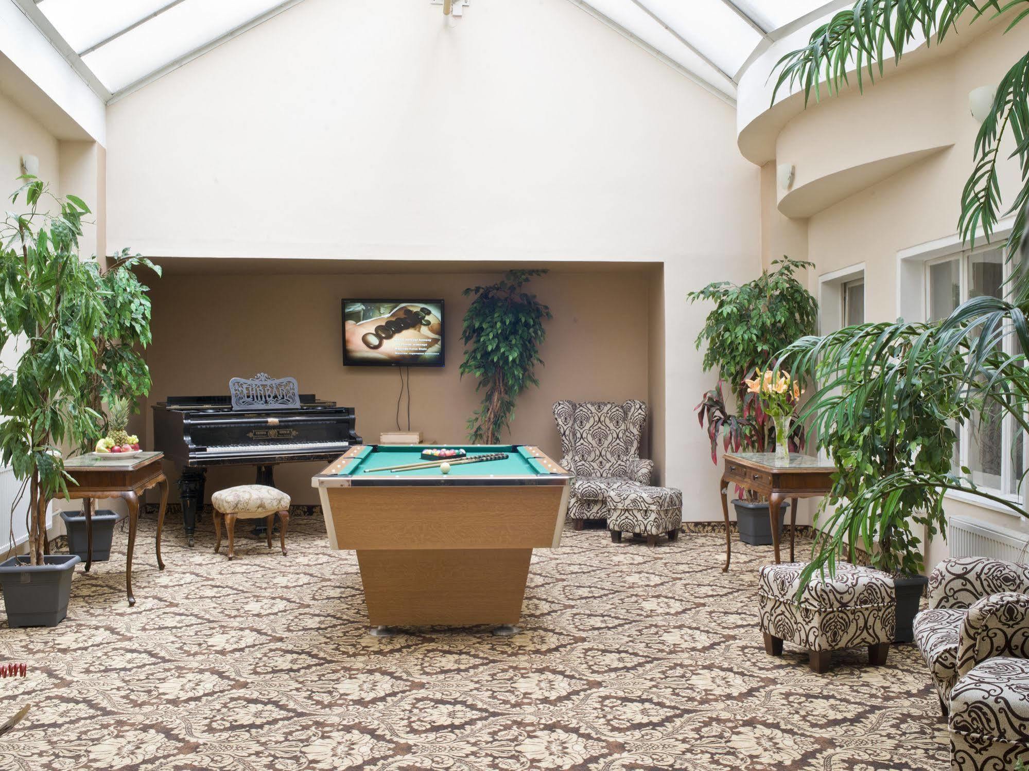 Ea Hotel Jessenius Karlovy Vary Exterior photo