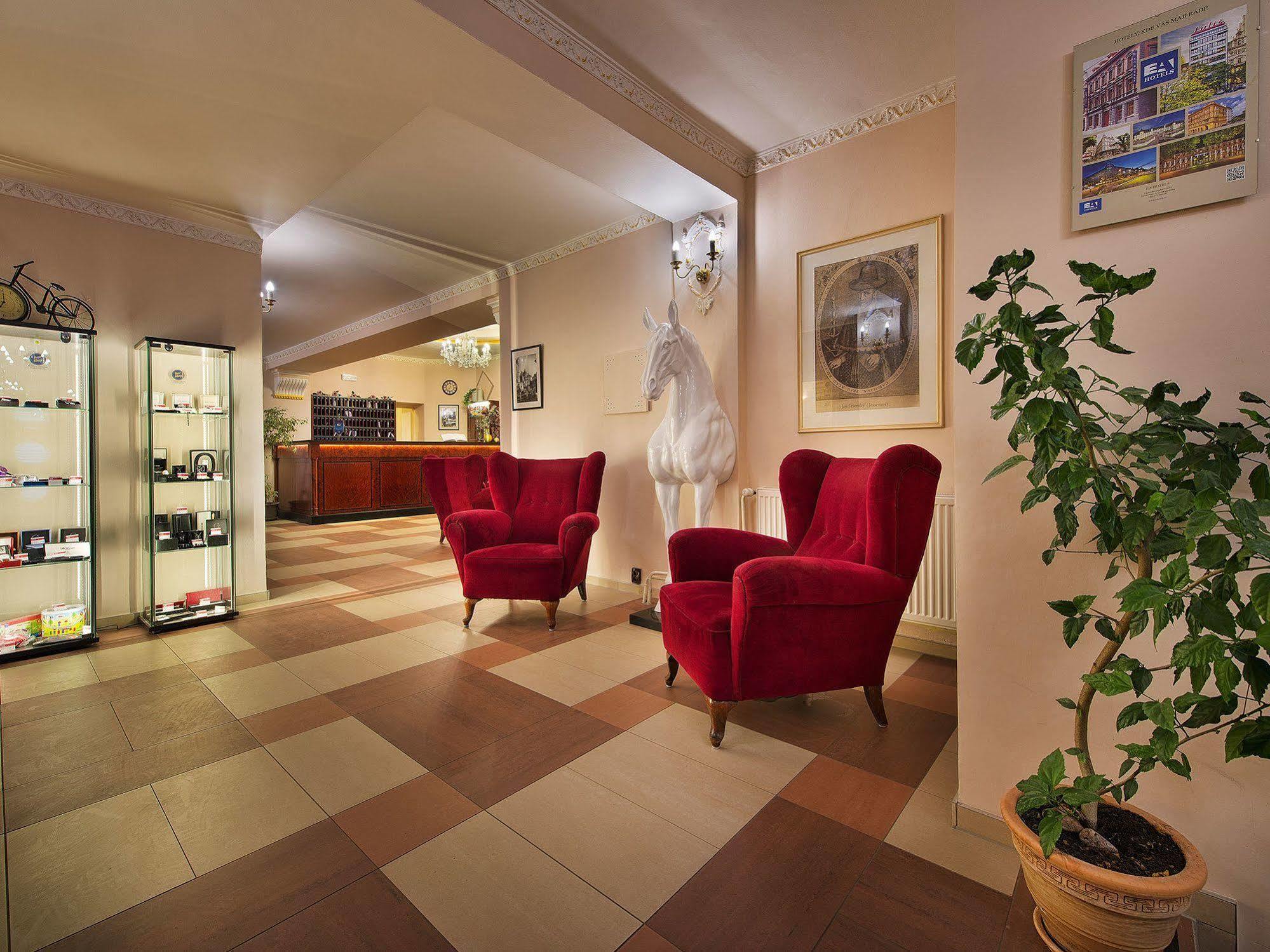 Ea Hotel Jessenius Karlovy Vary Exterior photo